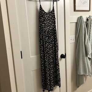 Carly Jean Los Angeles MIDI Dress